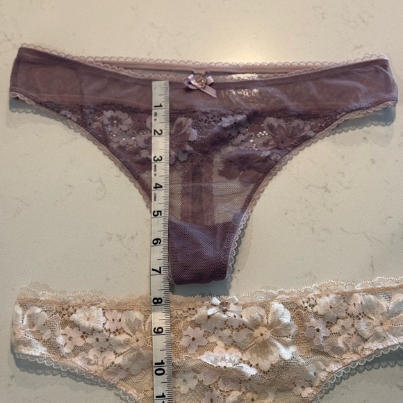 BODY BY VICTORIA Lightly-Lined Smooth & Lace Detail Bra Bundle Size 34DD - Picture 11 of 12